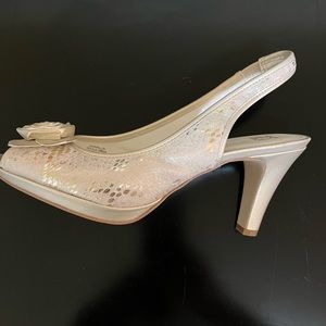 Anne Klein Heels 3 inch